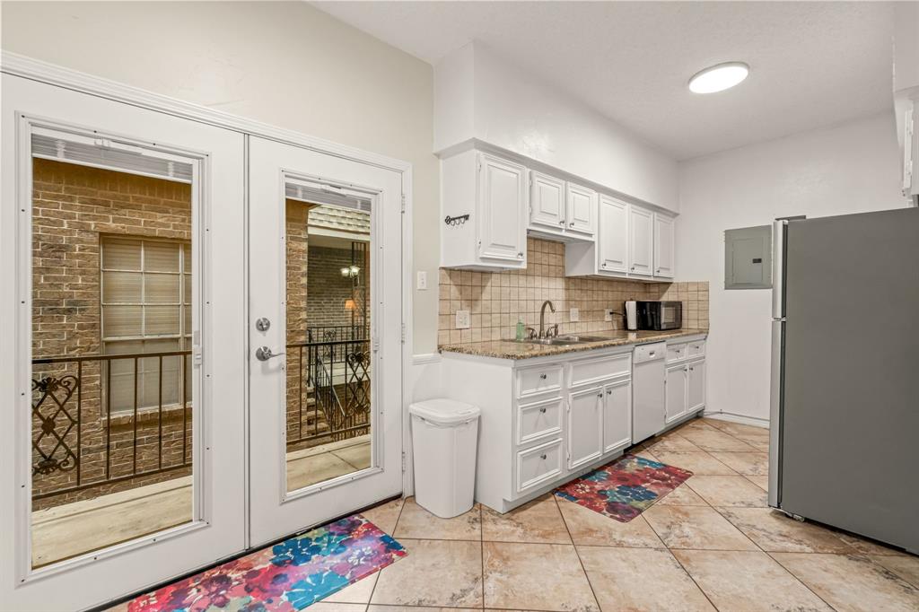 Royale Orleans North Condo - Residential