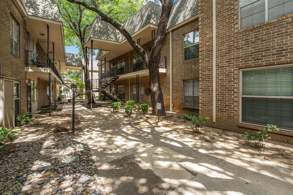 Royale Orleans North Condo - Residential