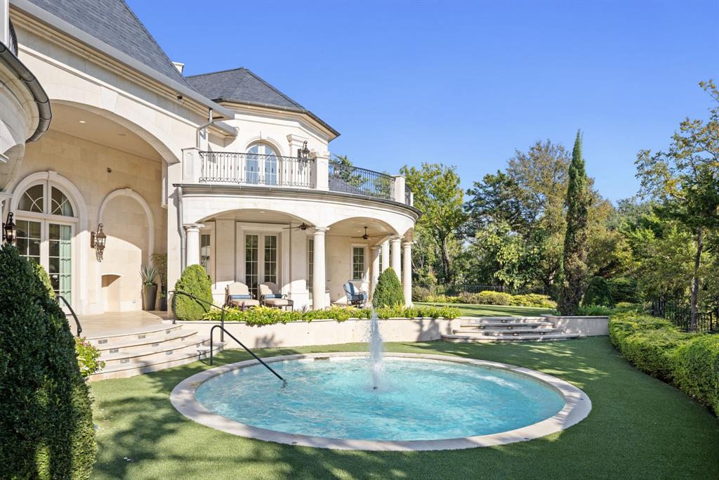 Creeks Of Preston Hollow - Residential