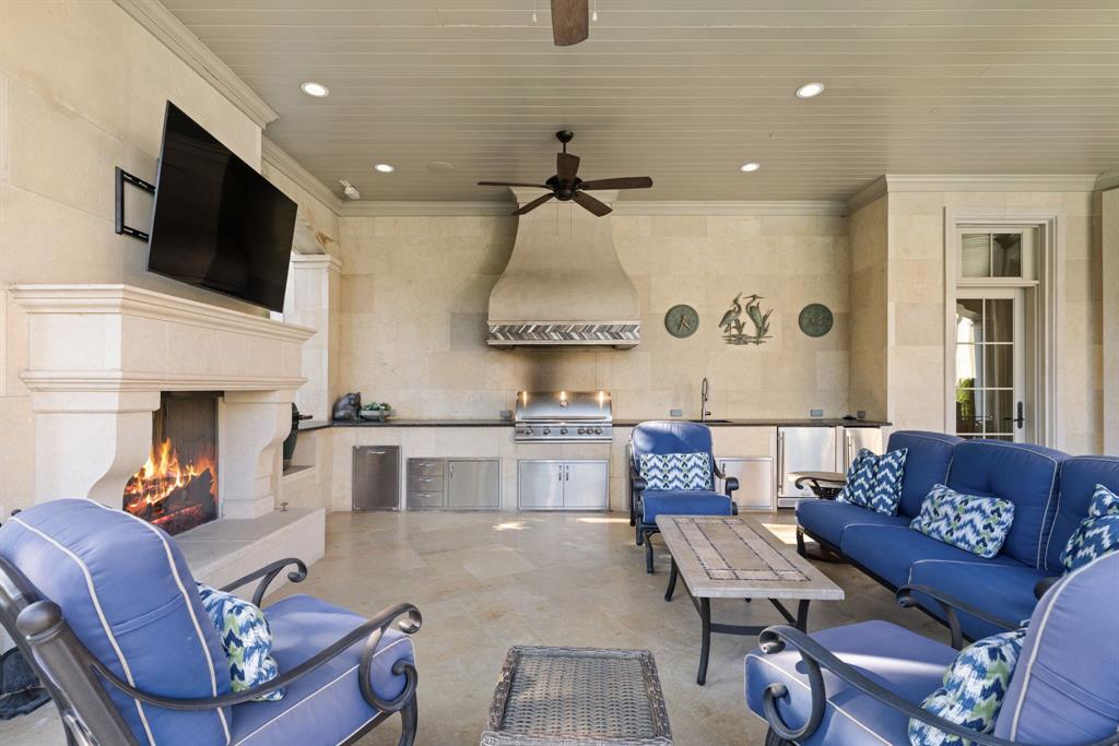 Creeks Of Preston Hollow - Residential