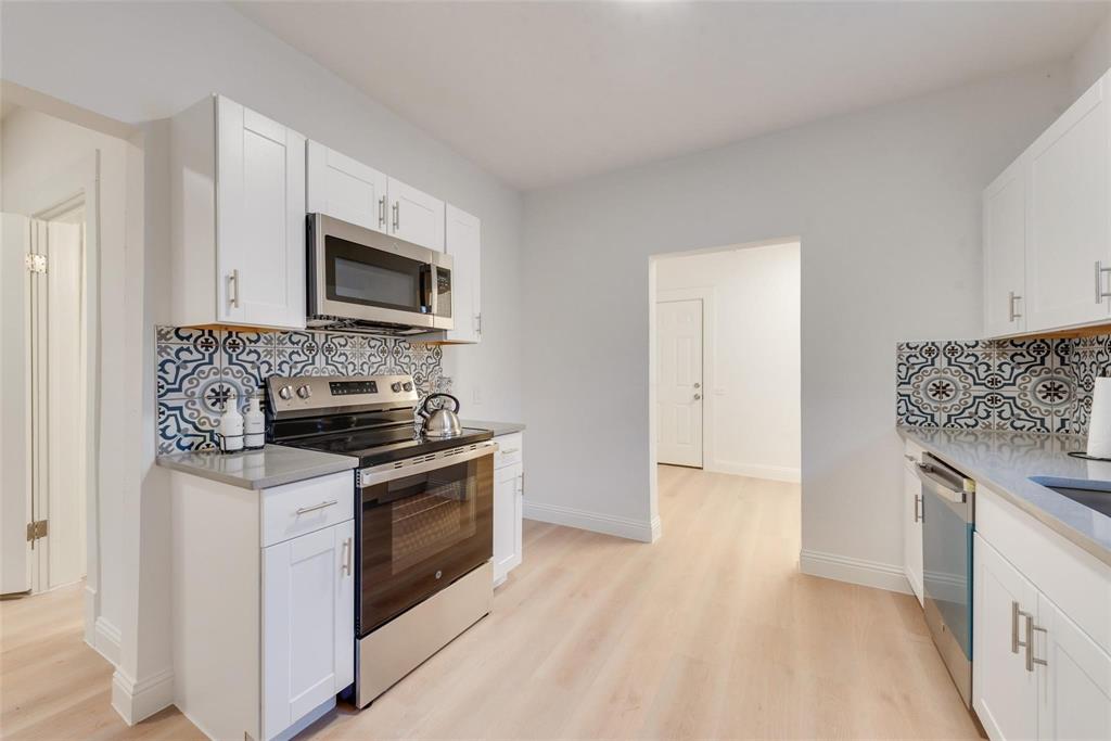 Lawn Place Add - Residential