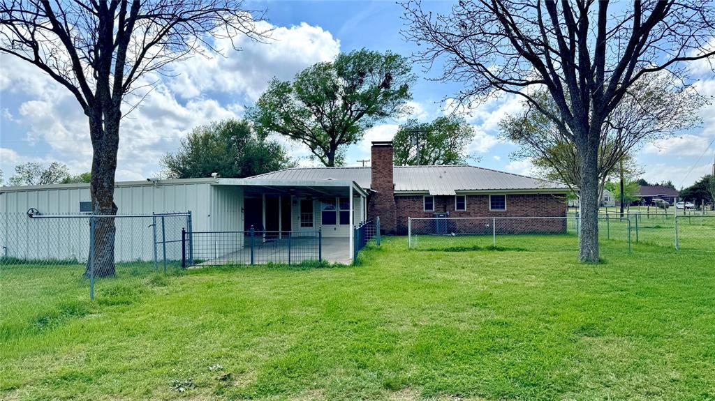 L H Adams - Residential