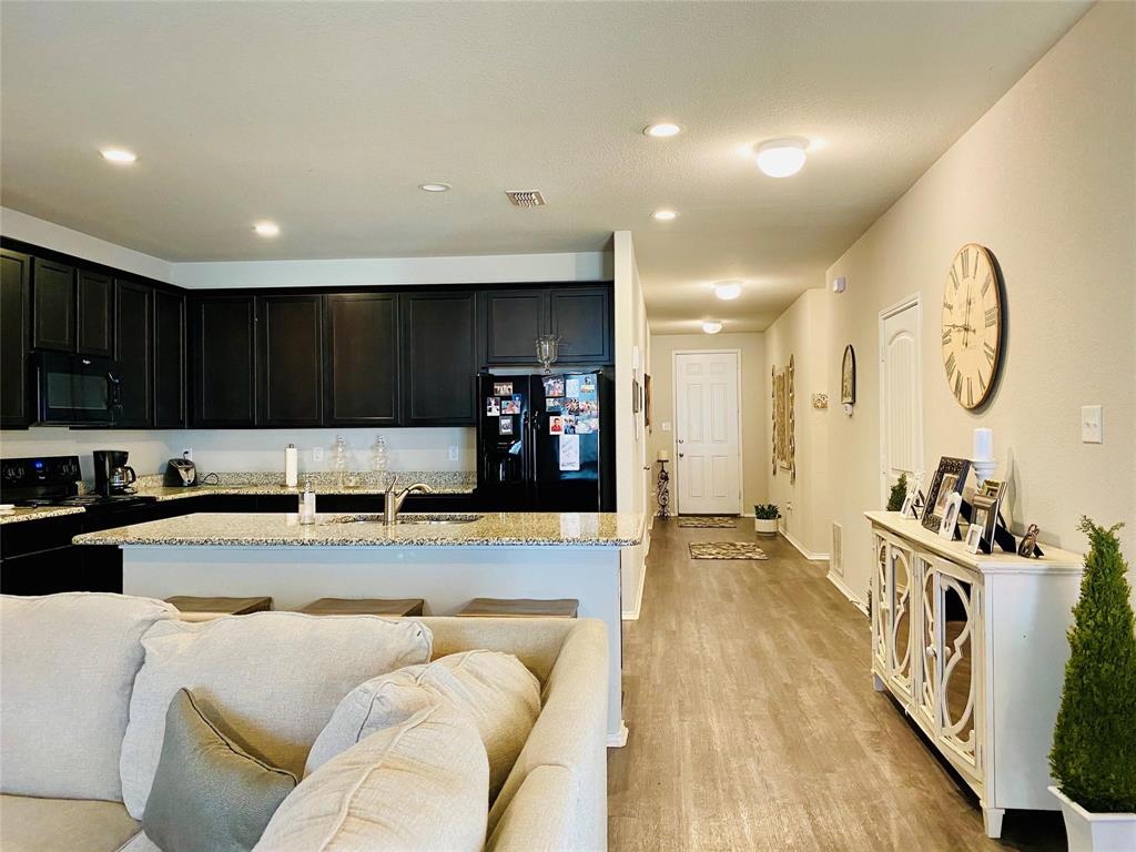 Harbor Village At Providence P - Residential Lease