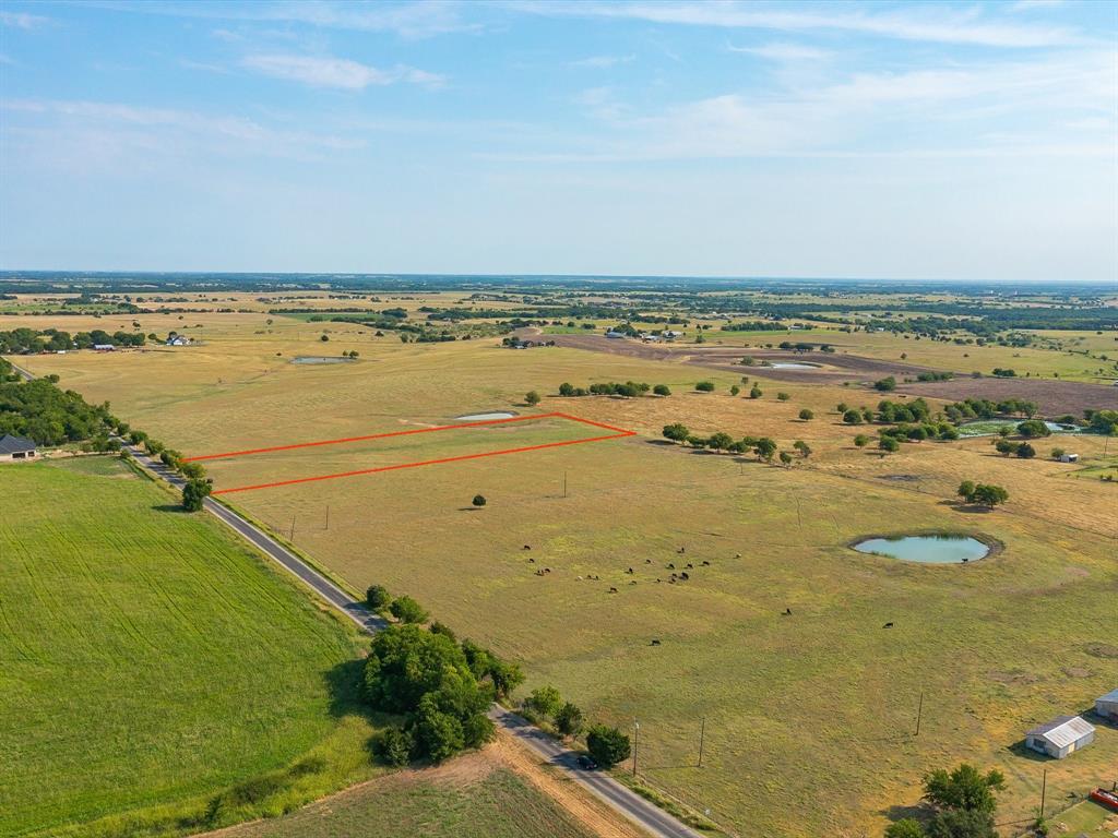 Just over 4 acres in Ennis, Tx. The Perfect Blend of Country and Convenience. Discover the ideal balance of peaceful
country living and city convenience with this beautiful 4+ acre lot, recently annexed into the Ennis city limits. Perfect for
building your dream home, this property offers the serenity of open space without sacrificing access to local amenities.
Located just outside of town—not too far, yet not too close—you’ll enjoy the quiet atmosphere and privacy of rural life
while remaining within minutes of Ennis schools, shopping, dining, and major highways. With ample room for a custom
home, shop, or garden, this is a rare opportunity to create your own slice of Texas paradise in a growing area.