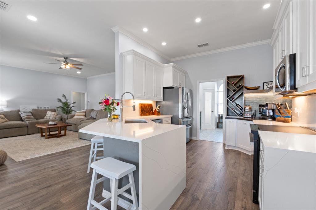 G M Casey Tr 6 - Residential