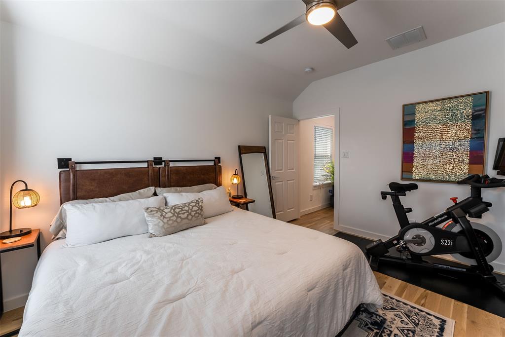 Mount Auburn - Residential