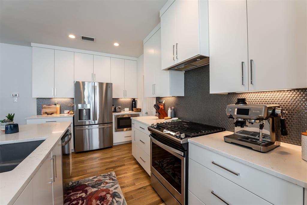 Mount Auburn - Residential