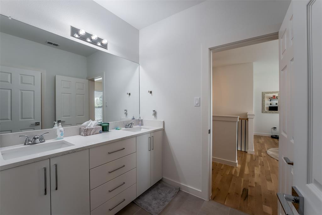 Mount Auburn - Residential