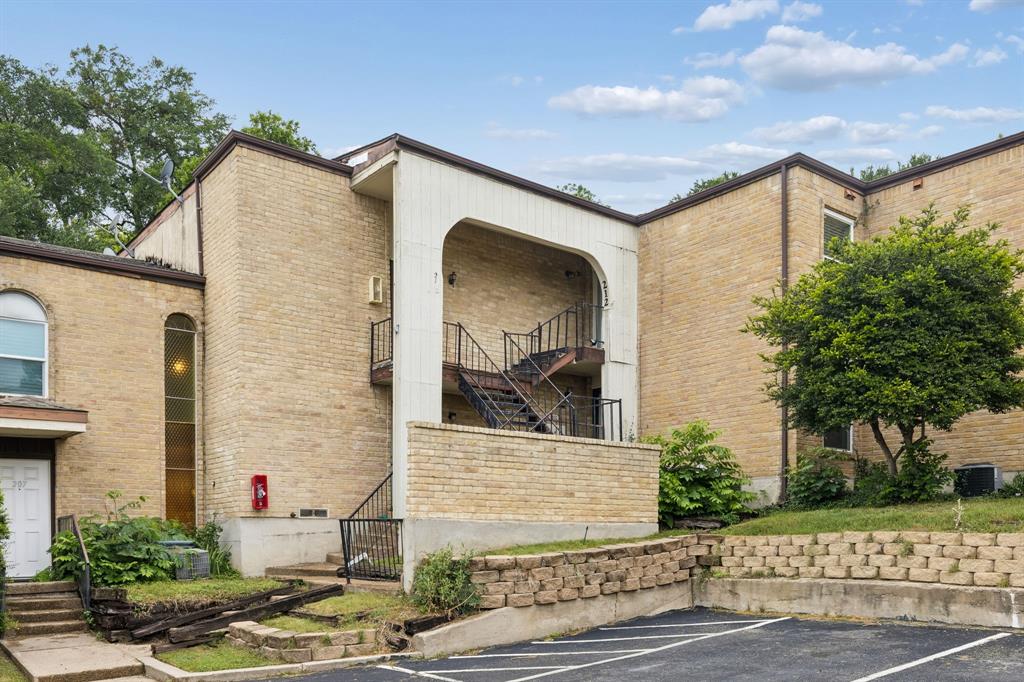 Spanish Gardens Condo - Residential