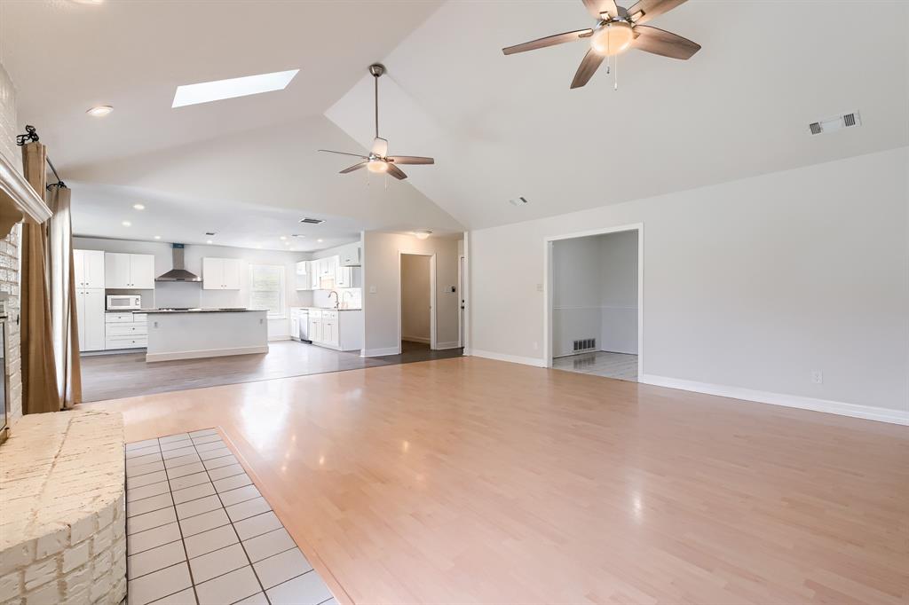 Lake Country Estates Add - Residential