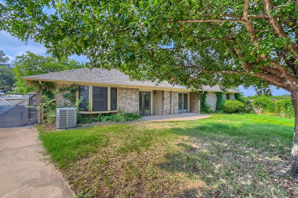 Lake Country Estates Add - Residential
