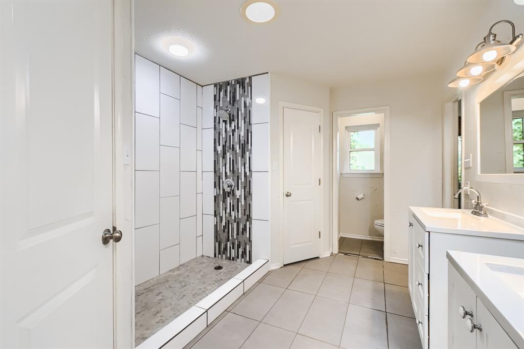 Lake Country Estates Add - Residential