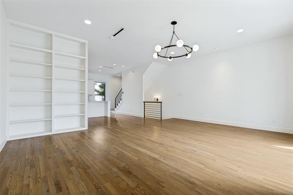4120 GILBERT AVE CONDO - Residential