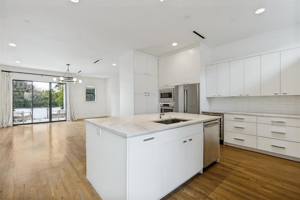 4120 GILBERT AVE CONDO - Residential