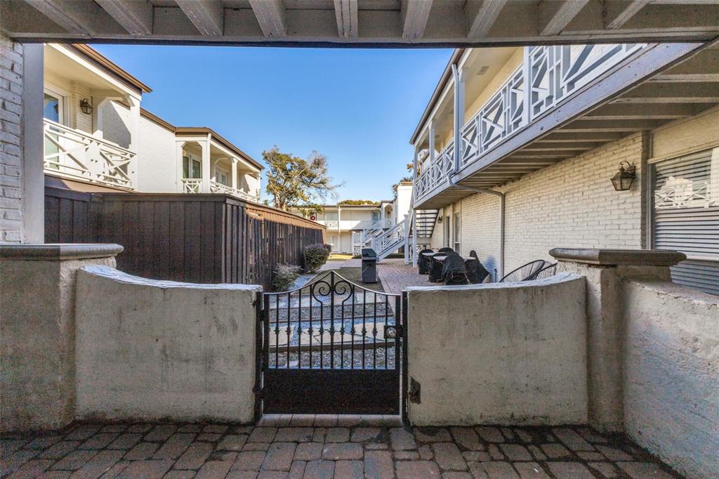 Bella Gardens Condo - Residential