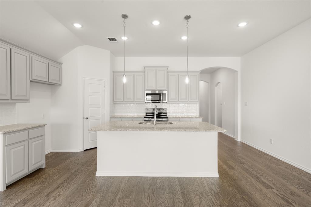 Summer Crest - Residential