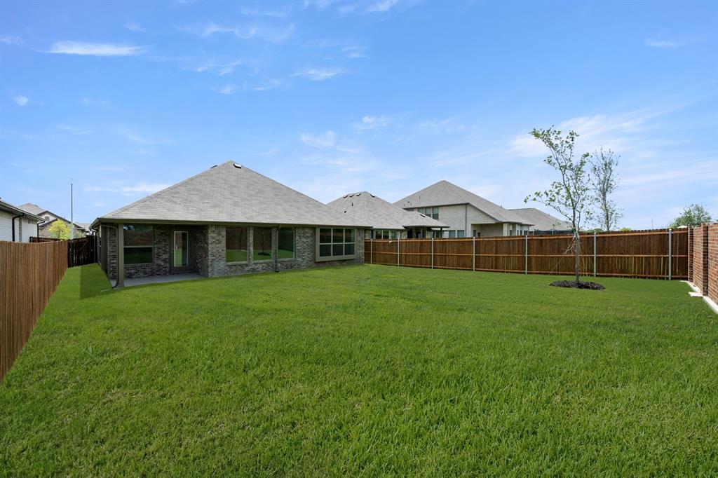 Summer Crest - Residential