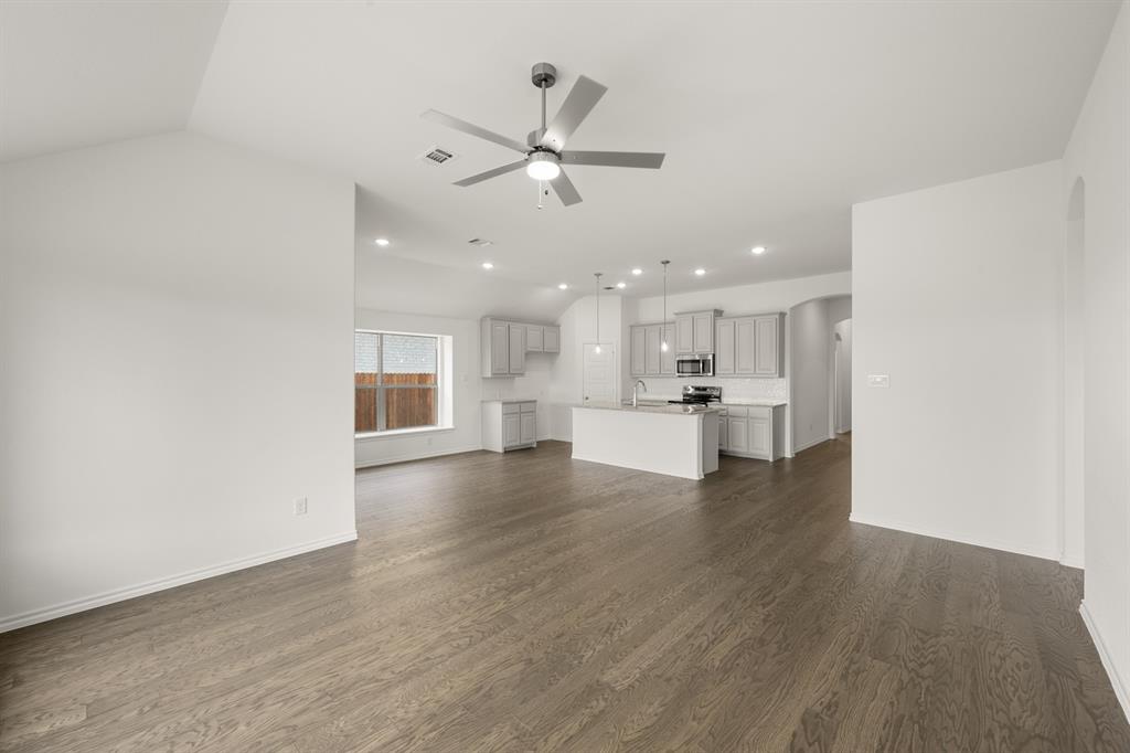 Summer Crest - Residential
