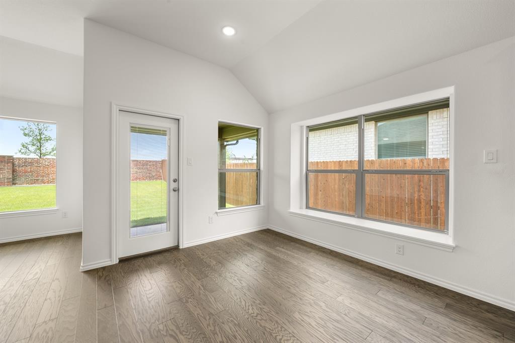 Summer Crest - Residential