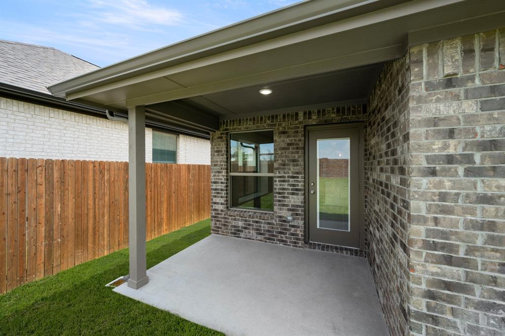 Summer Crest - Residential
