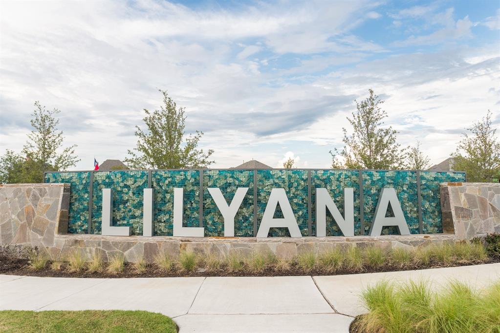 Lilyana - Residential