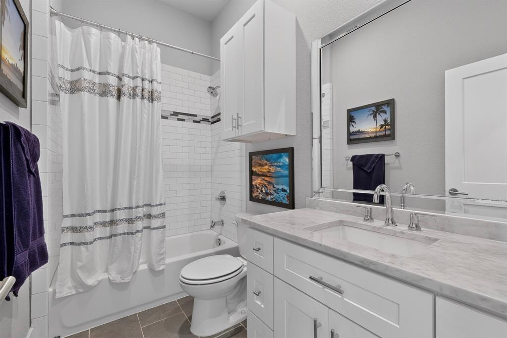 3170 Carmel Bldg 3170 - Residential