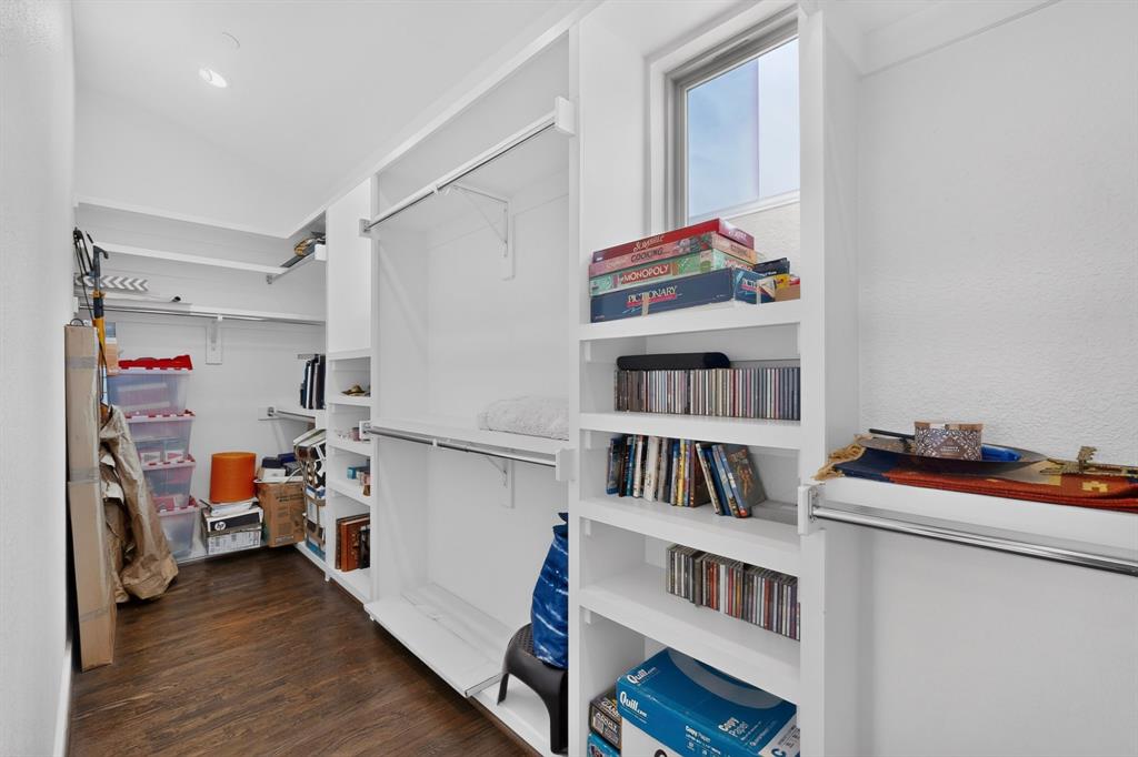 3170 Carmel Bldg 3170 - Residential