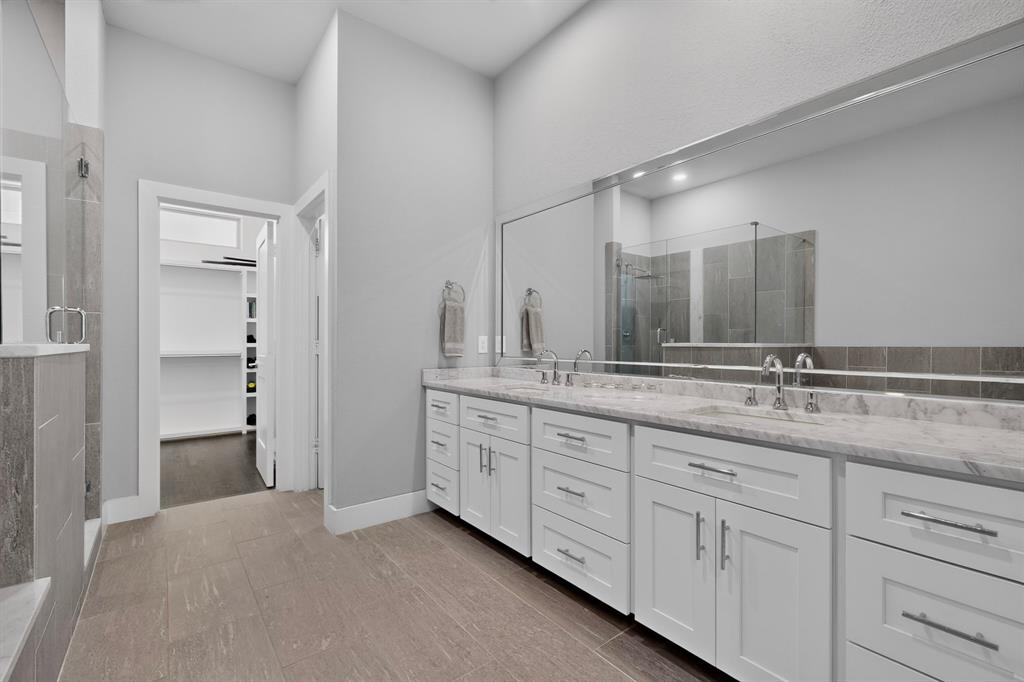3170 Carmel Bldg 3170 - Residential