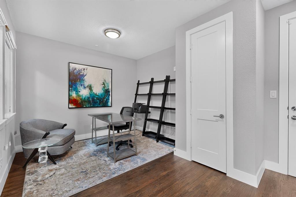 3170 Carmel Bldg 3170 - Residential
