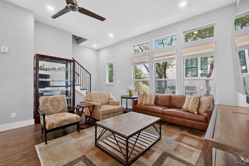 3170 Carmel Bldg 3170 - Residential