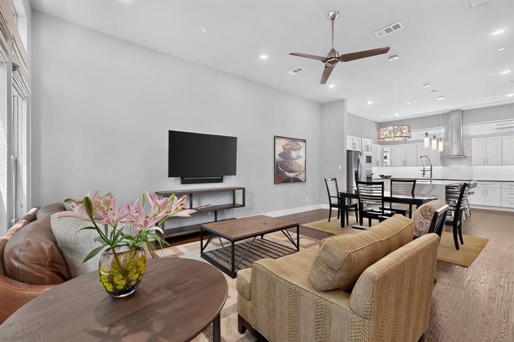 3170 Carmel Bldg 3170 - Residential