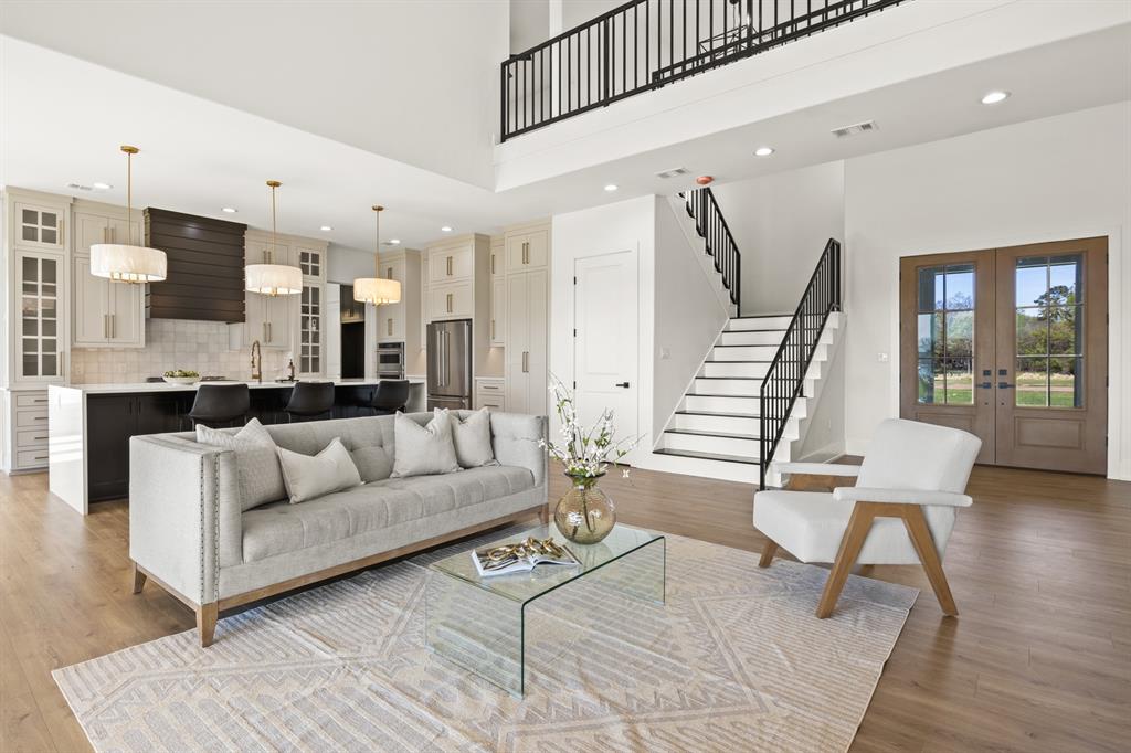 The Peninsula's - Residential