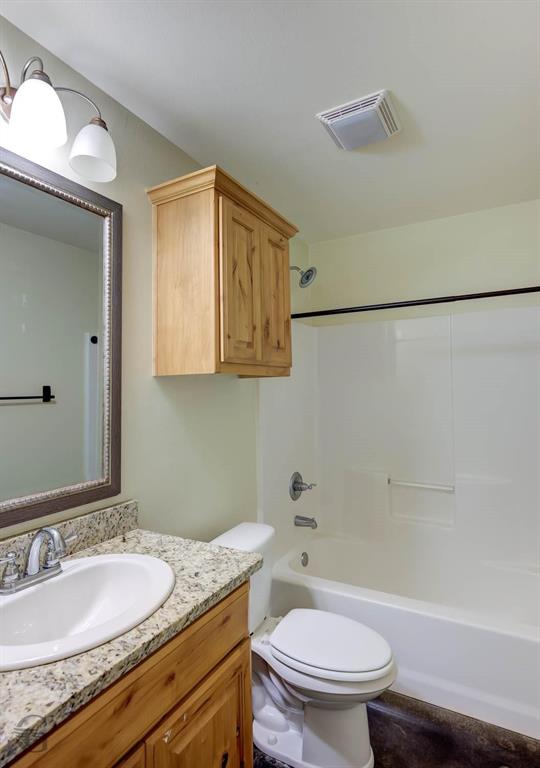 Tuxedo Park Sub - Residential Income