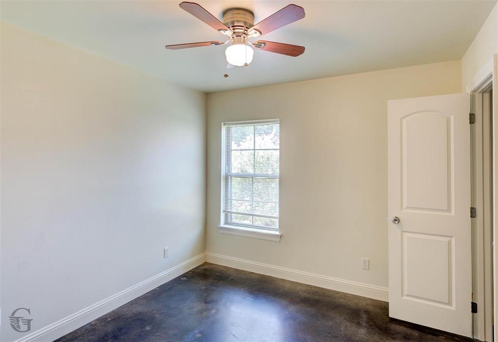 Tuxedo Park Sub - Residential Income