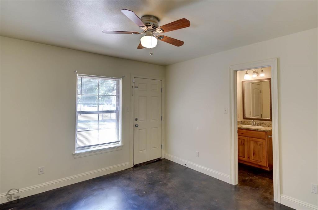 Tuxedo Park Sub - Residential Income