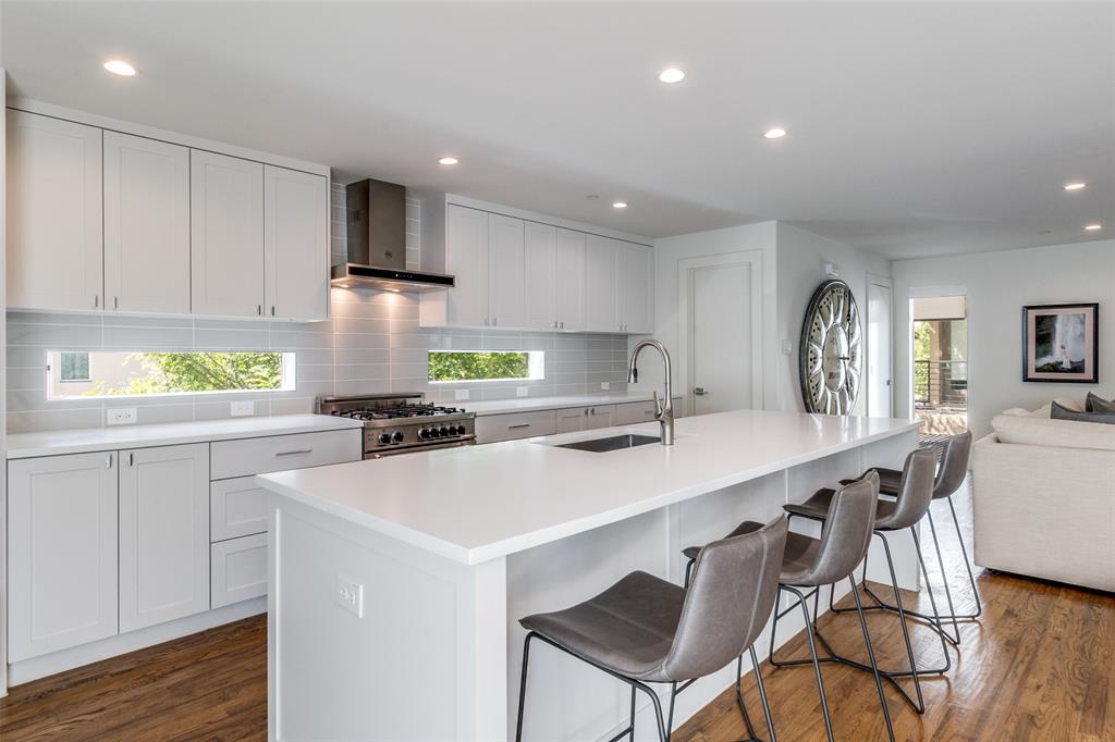 5907 Lindell Ave Condos - Residential