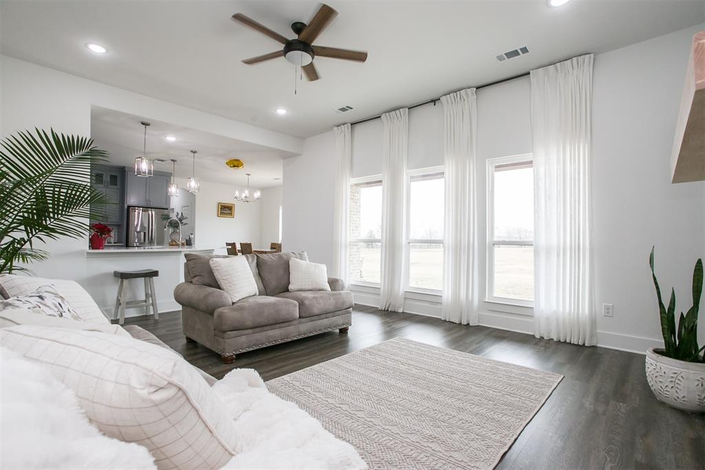 Thoroughbred Heights - Residential