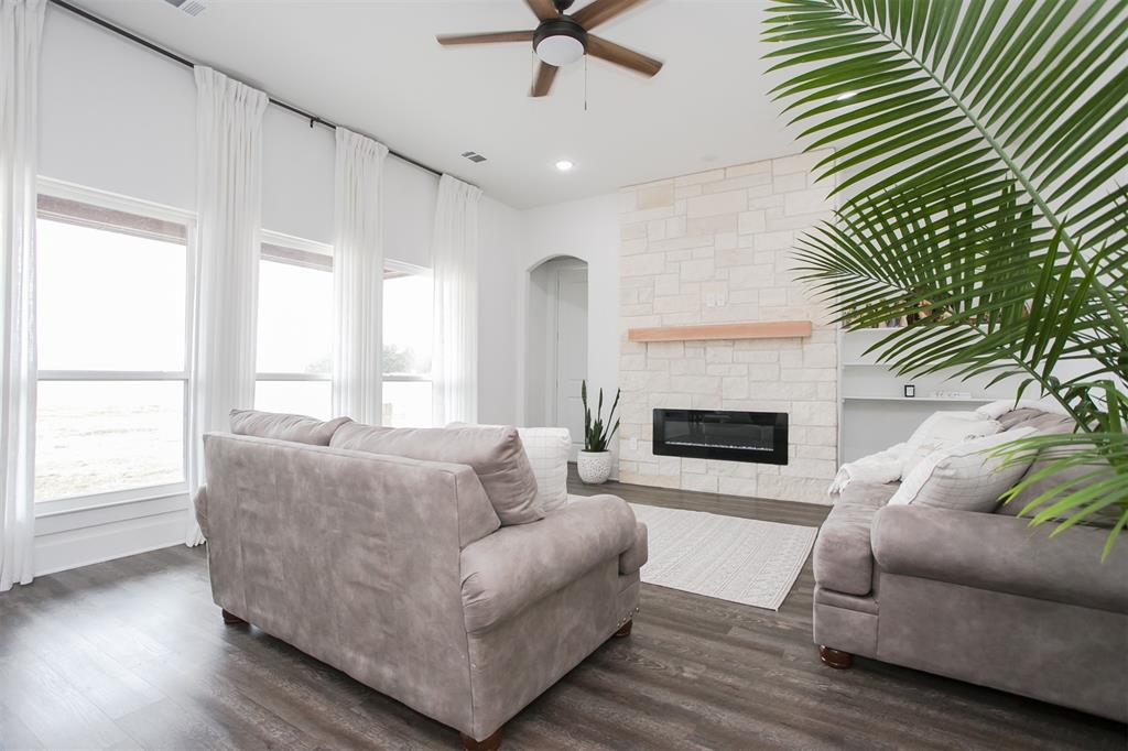 Thoroughbred Heights - Residential