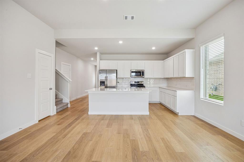 Elevon - Residential