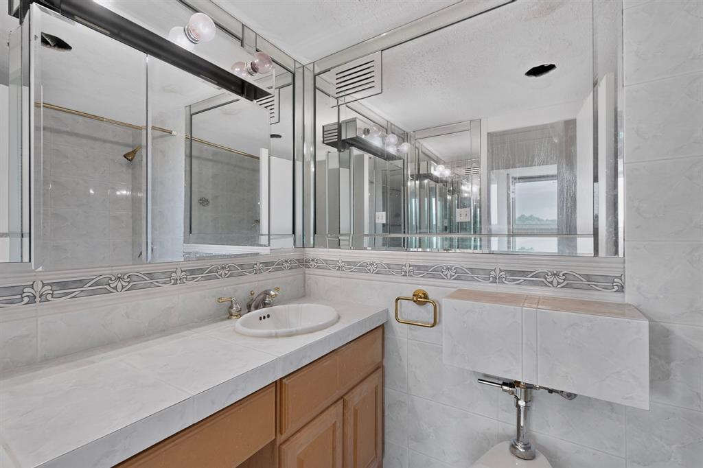 Twenty-One Turtle Creek Condos - Residential