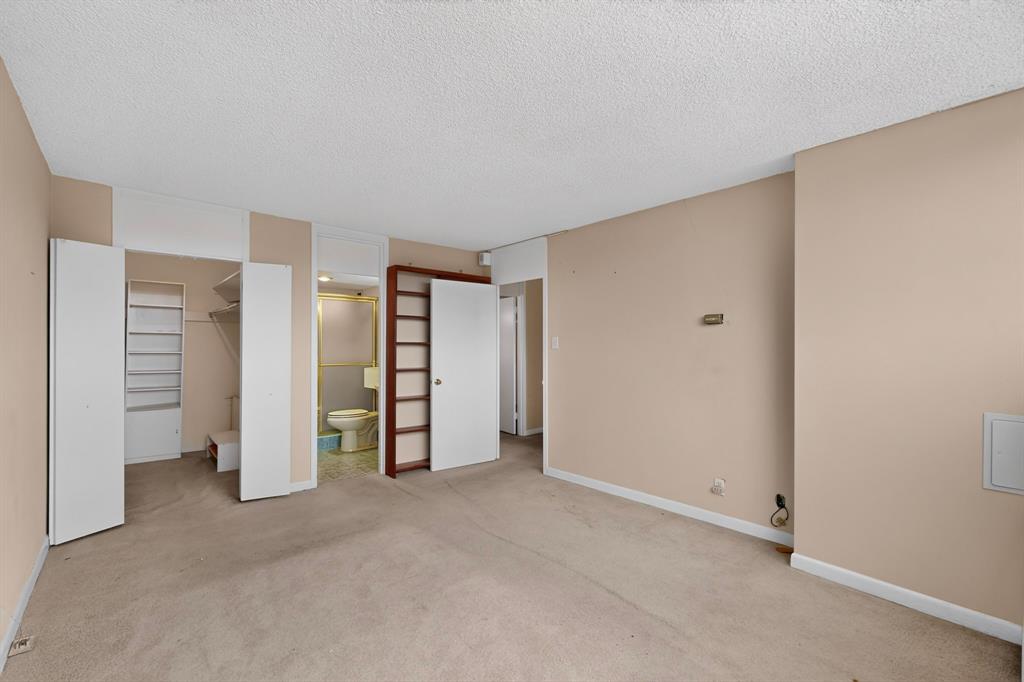 Twenty-One Turtle Creek Condos - Residential