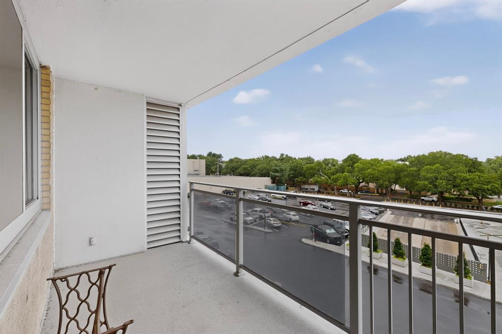 Twenty-One Turtle Creek Condos - Residential