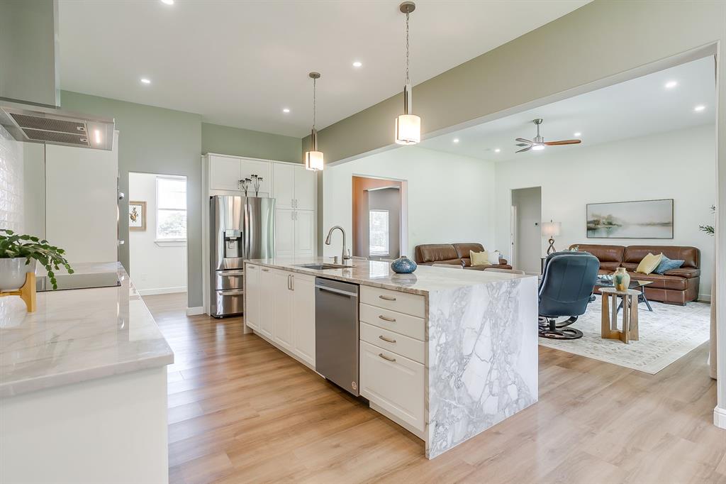 Avondale Heights Estates Add - Residential