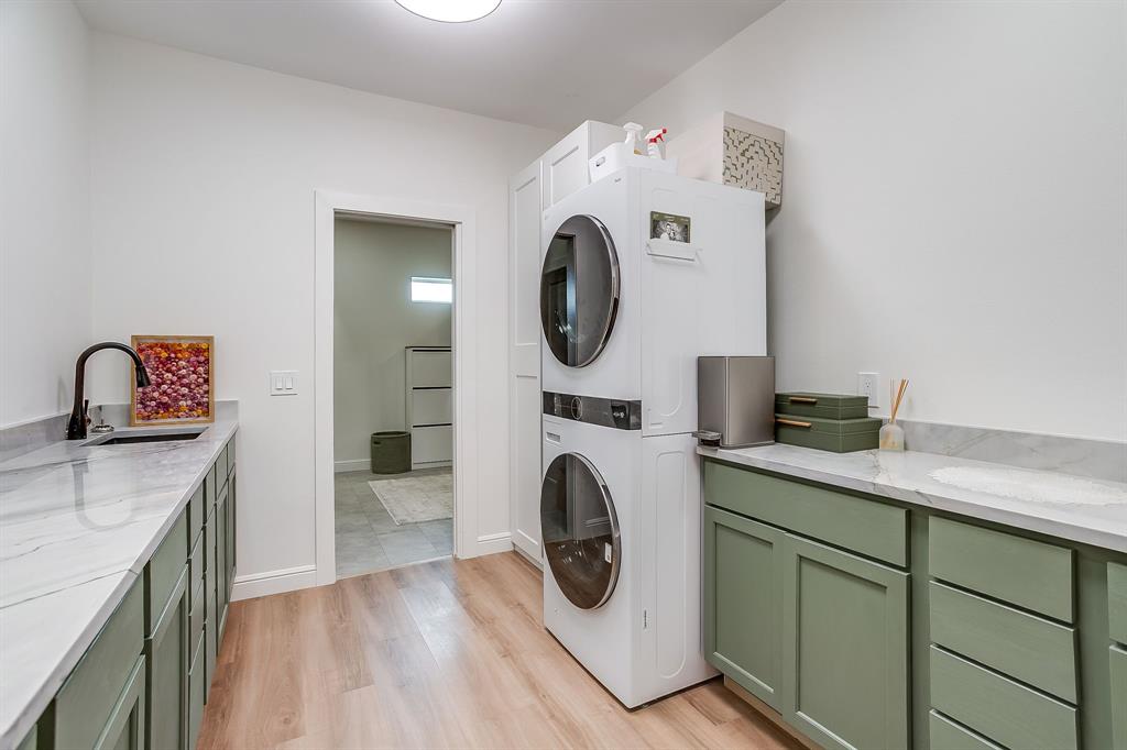 Avondale Heights Estates Add - Residential