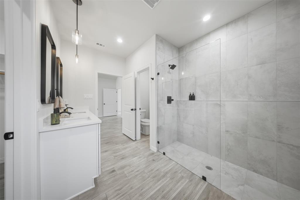 Canyon Creek - Residential