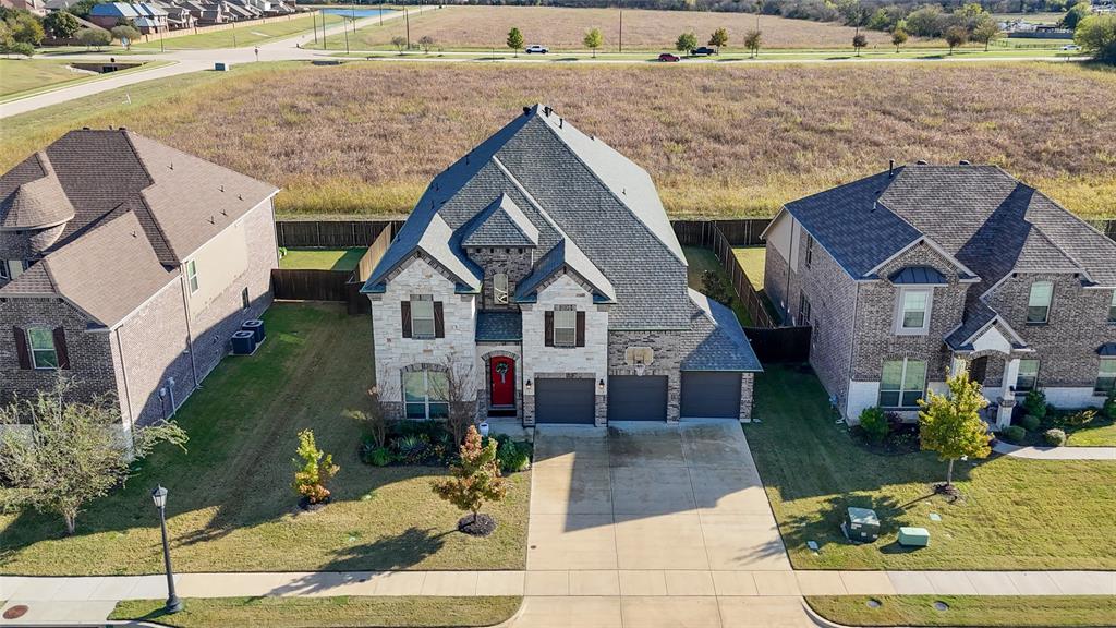 Versailles Estates - Residential