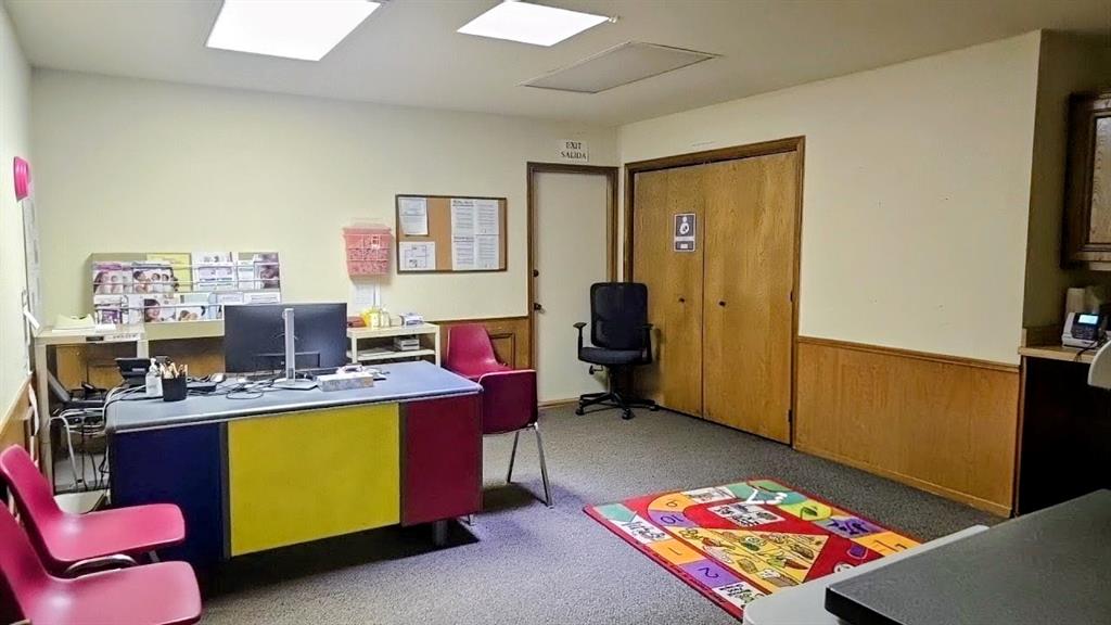 Townsite-Jacksboro - Commercial Sale