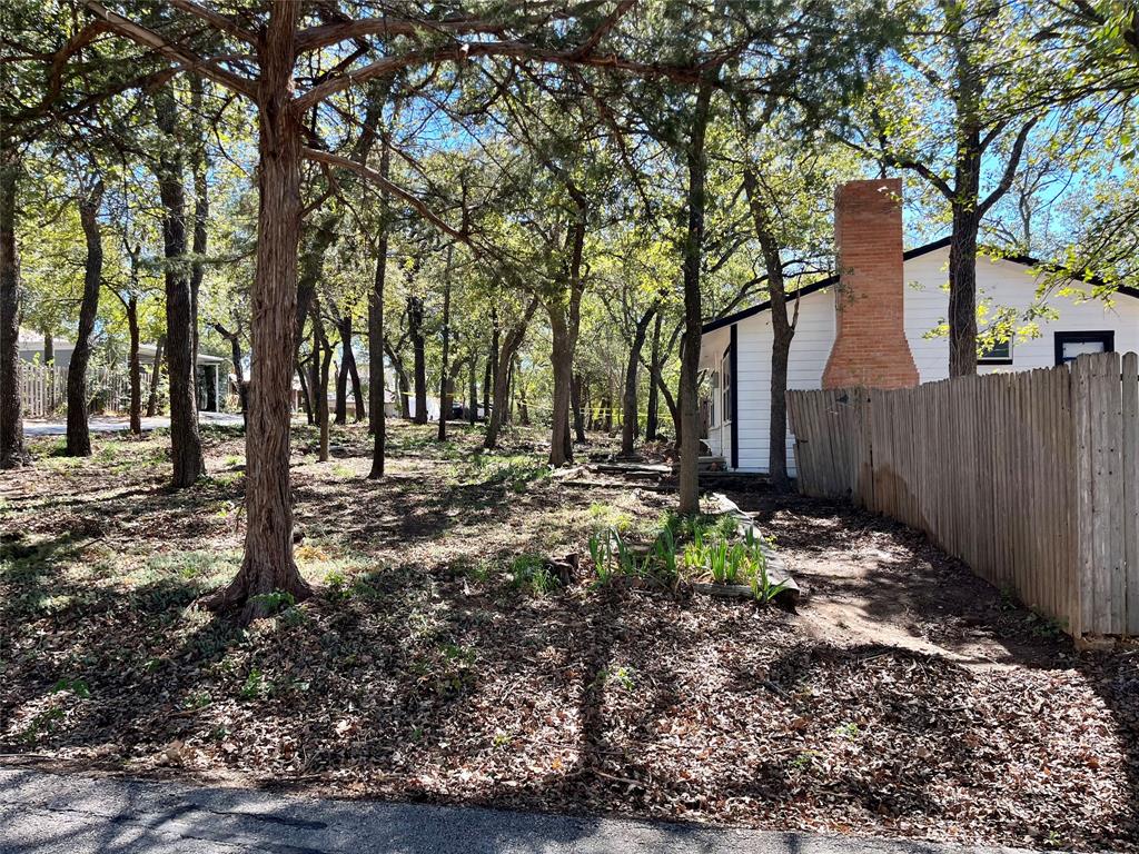 Twin Cove Estate - Residential