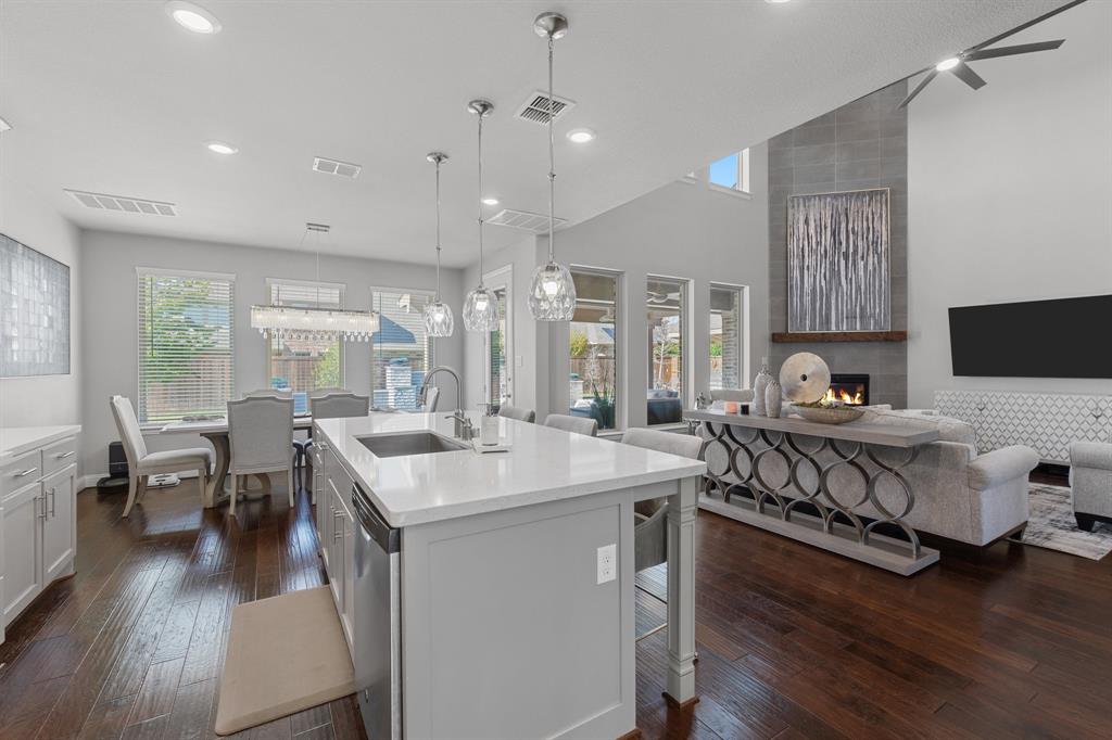 Canyon Falls - Residential