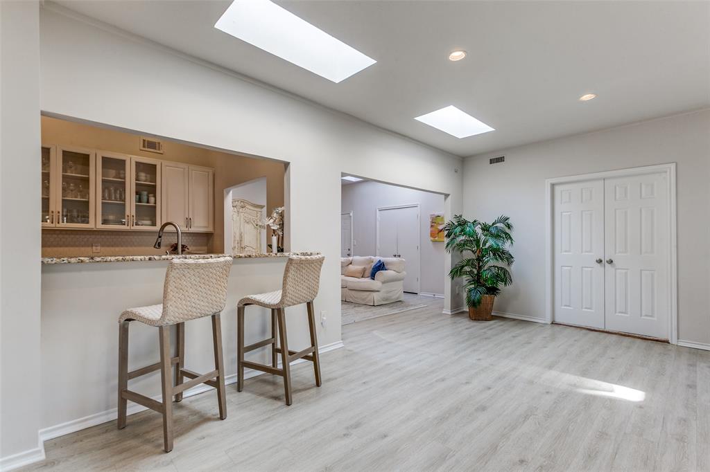 Prestonwood #5 - Residential